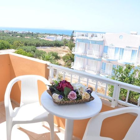 Sunny Rooms Chersonissos Buitenkant foto
